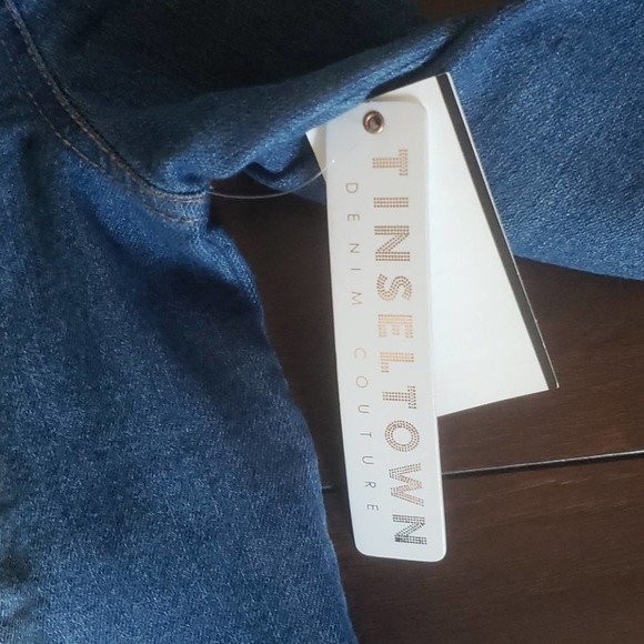 NEW! TINSELTOWN Raw Edge Jr. Jean Jacket. - Picture 4 of 6